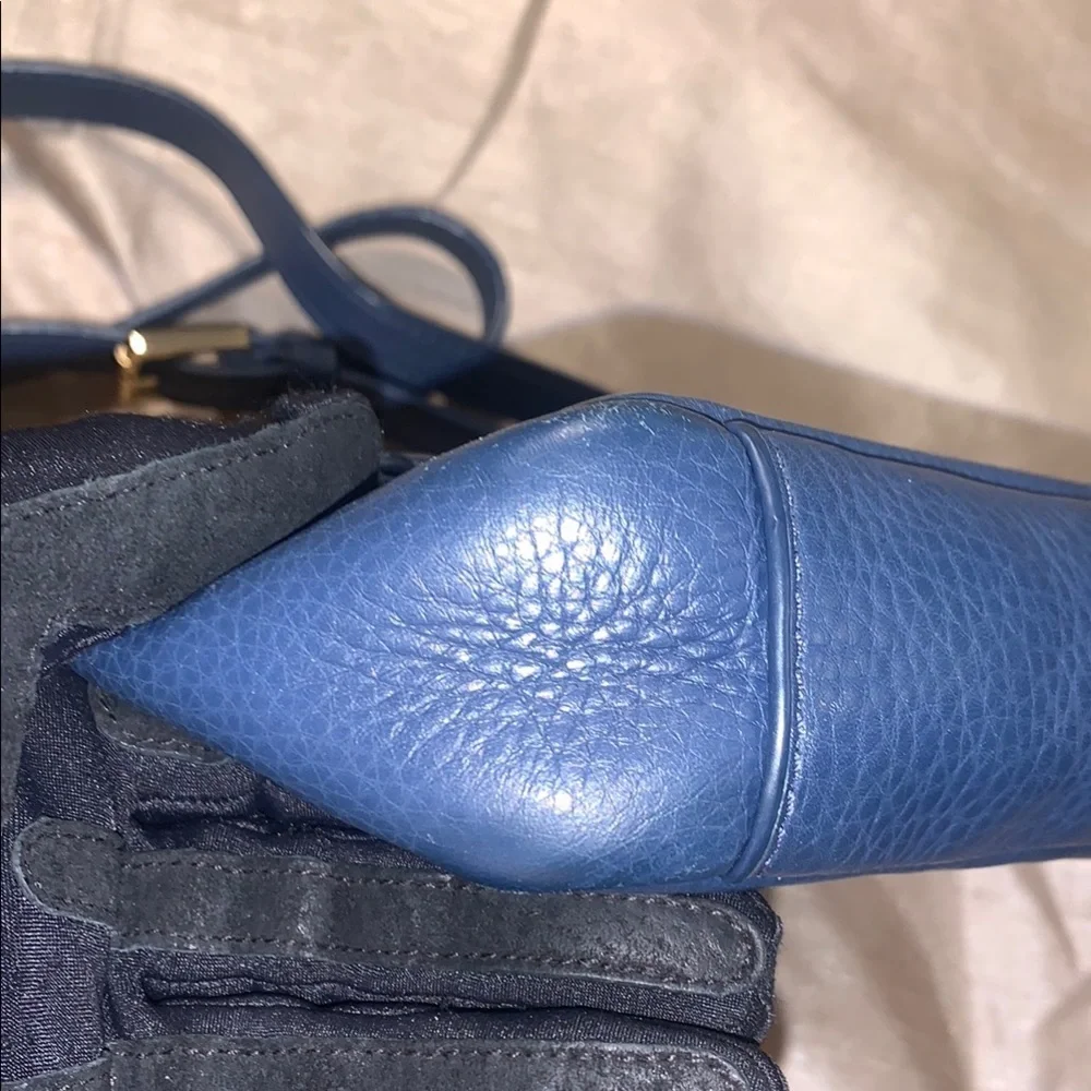 Tory Burch Blue Leather Crossbody Bag with Gold Chain EUC